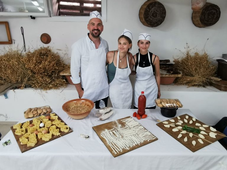 Clienti e prodotti tipici | Cooking class Alghero con Dranexperience.com