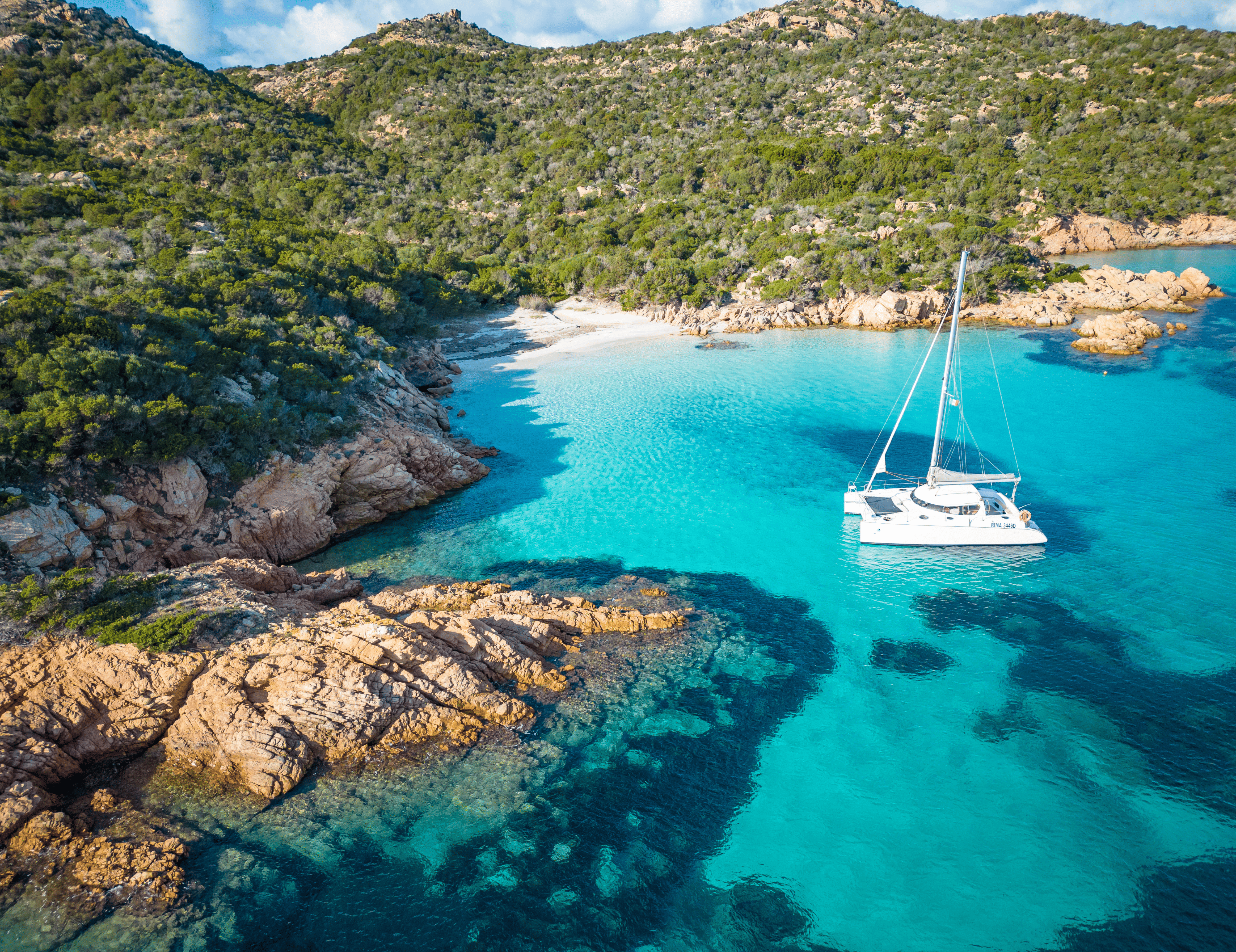 Catamaran and sea | Sardinia destination with dranexperience.com